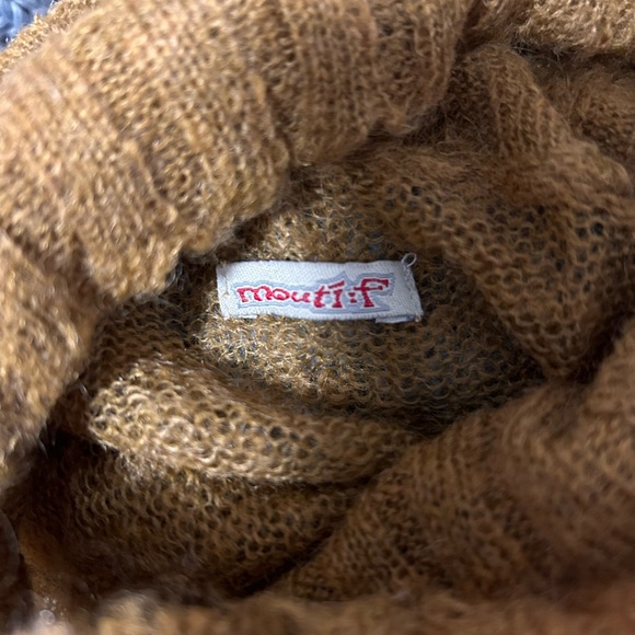 Fall Sweater - Picture 3 of 3